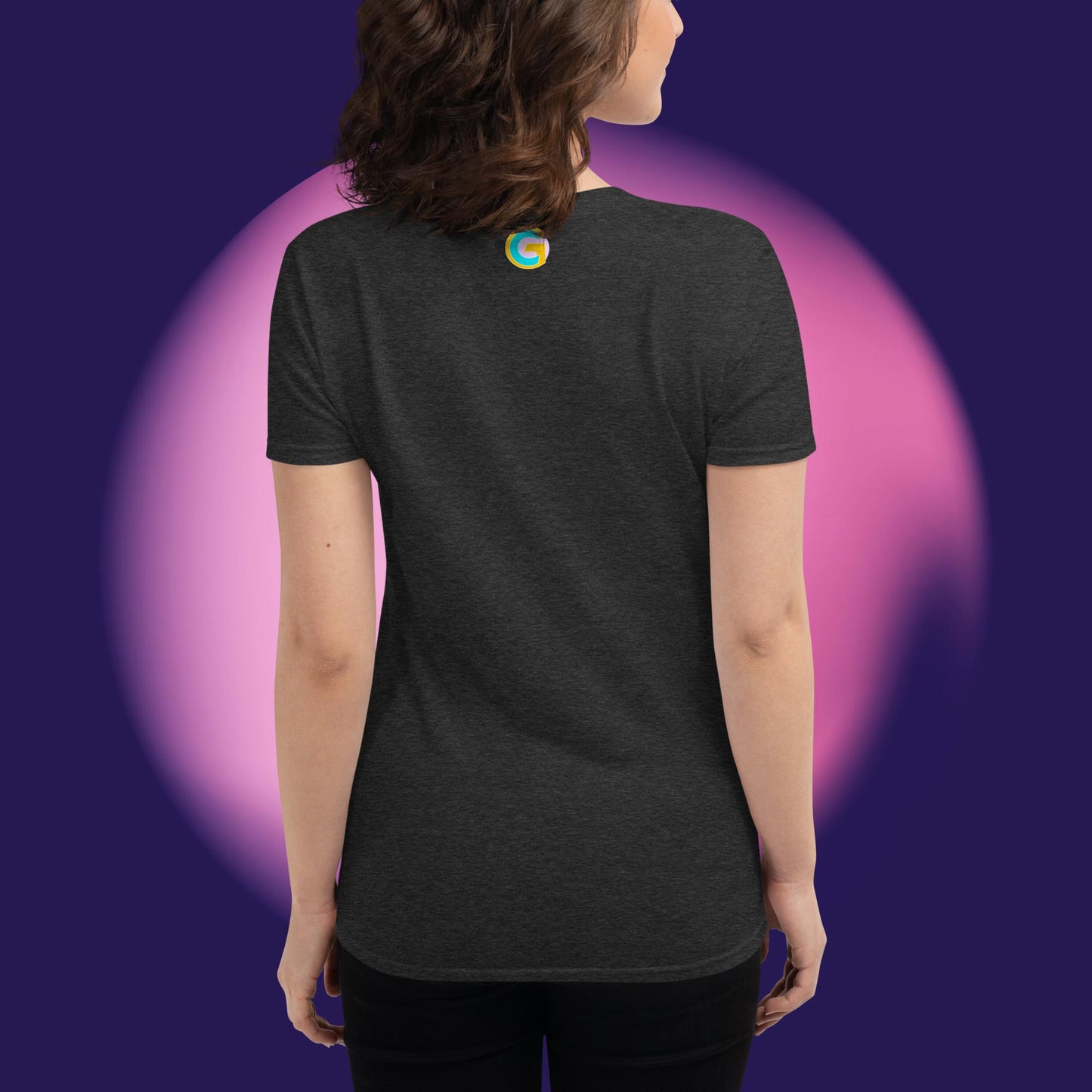 Create A Trendy Woman's Short Sleeve T-shirt